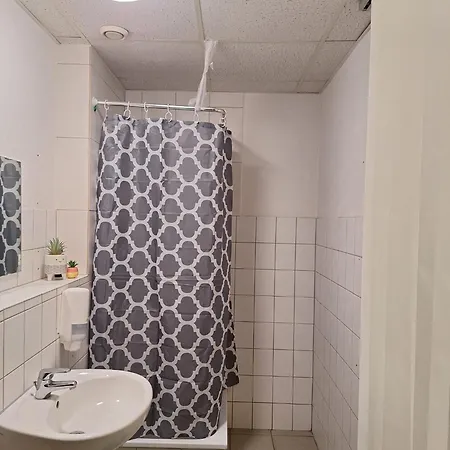 4 Apartment